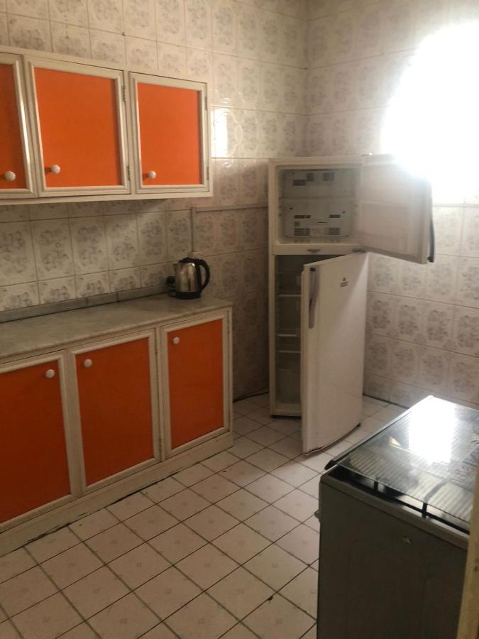 Aparthotel شقق الأول للإيجار الشهري